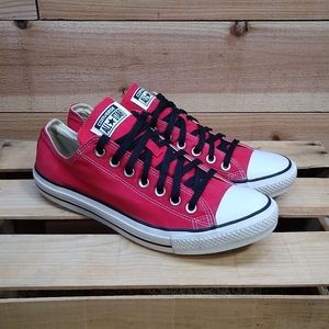 Converse All Star Low Top, Unisex, Red & White Chuck Taylor Sneakers